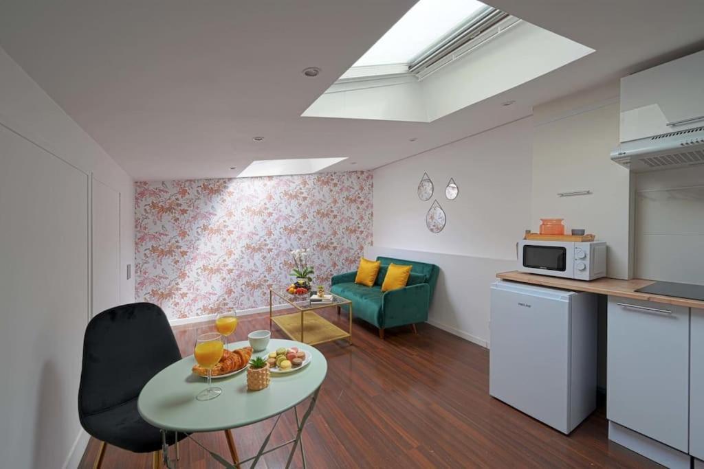 Sublime Appartement -Versailles Luaran gambar